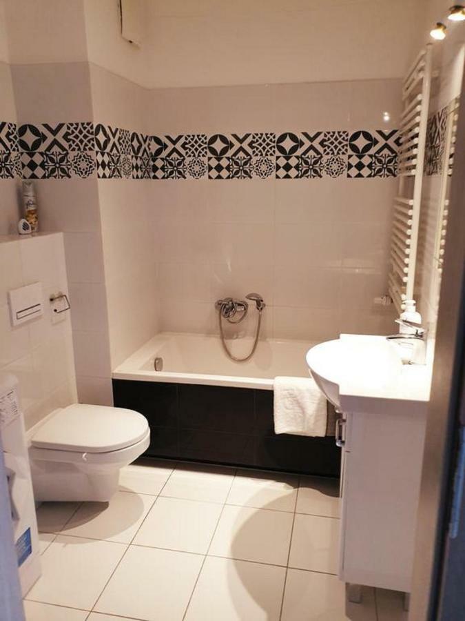 Apartamenty Promenada Warsaw Exterior photo